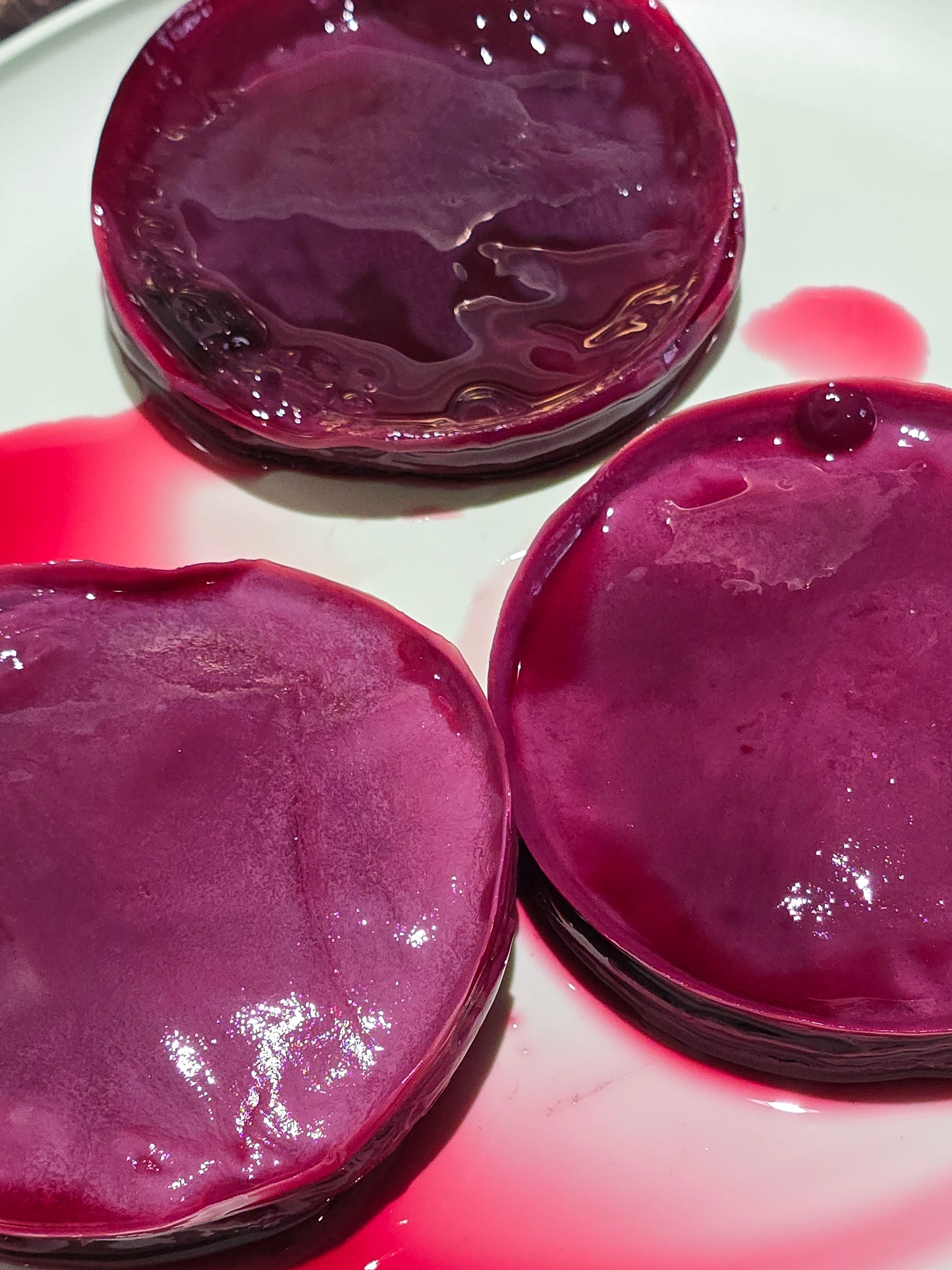 Live red wine vinegar mother culture disc for making homemade natural vinegar.